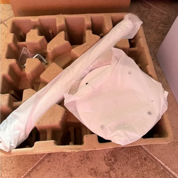 NWT Carepod Plus STAND- STAND ONLY works with the Carepod Plus Humidifier - Picture 5 of 9